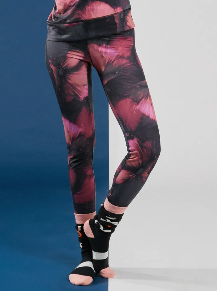 Roxy Base Layers Daybreak Technical Base Layer Leggings True Black Pansy Pansy 8211 Womens Roxy Base Layers Daybreak Technical Base Layer Leggings True Black Pansy Pansy 8211 Womens