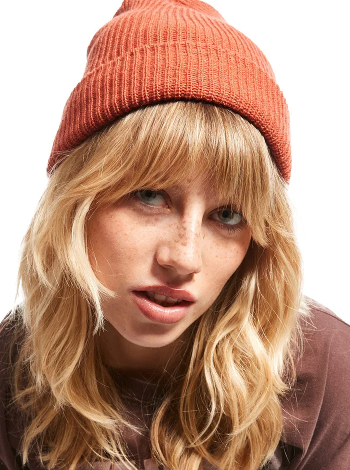 Roxy Beanies Island Fox Beanie Cedar Wood 8211 Womens