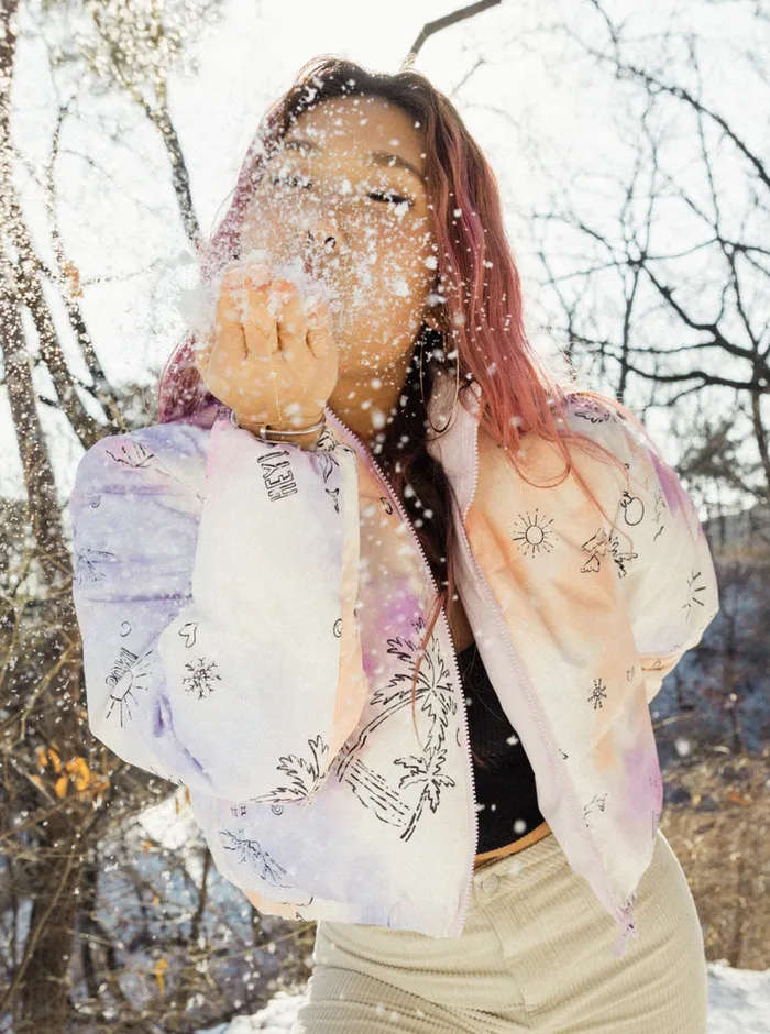 Roxy Jackets Chloe Kim Reversible Puffer Bomber Jacket Snow White Magic Moments 8211 Womens Roxy Jackets Chloe Kim Reversible Puffer Bomber Jacket Snow White Magic Moments 8211 Womens