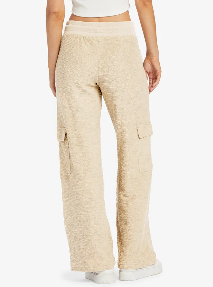 Roxy Pants and Jeans Off The Hook Cargo Sweat Shorts Tapioca 8211 Womens