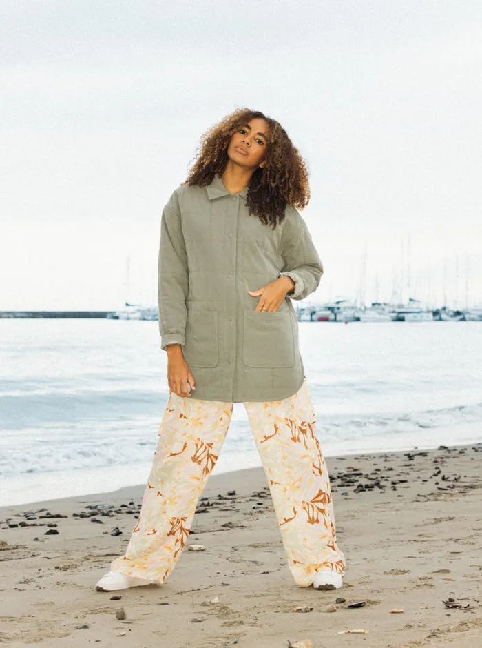 Roxy Pants and Jeans Precious HighWaist Printed Cargo Pants Quiet Green Coast 2 Coast 8211 Womens