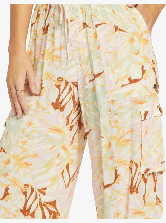 Roxy Pants and Jeans Precious HighWaist Printed Cargo Pants Quiet Green Coast 2 Coast 8211 Womens