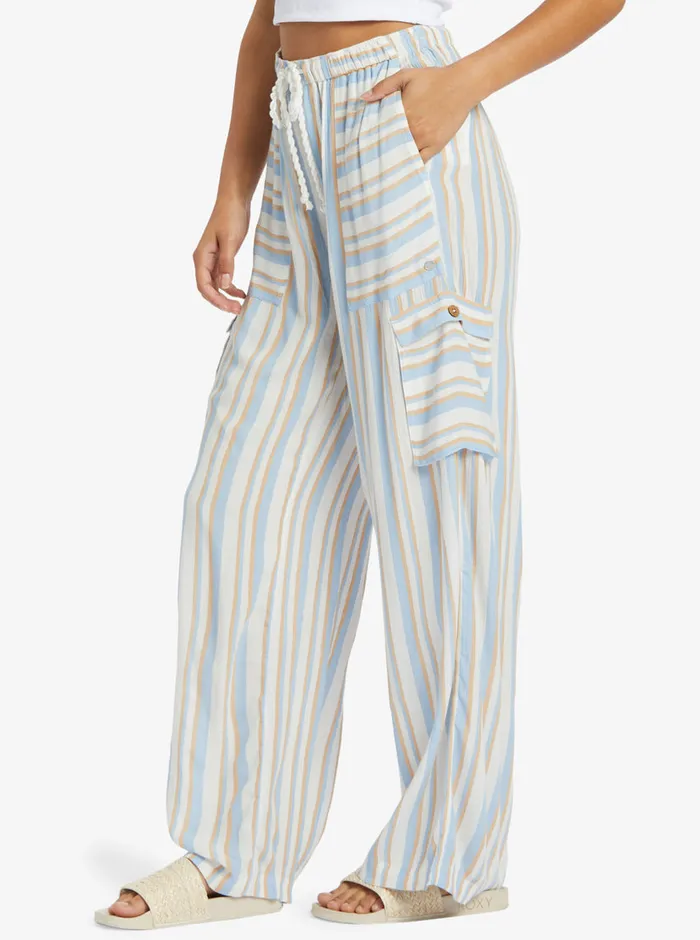 Roxy Pants and Jeans Precious HighWaist Printed Striped Cargo Pants Egret Small Silk Caye Stripe 8211 Womens