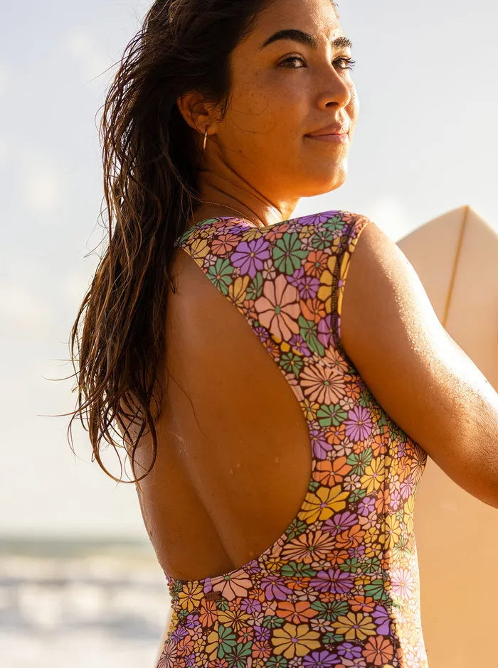 Roxy Rashguards All About Sol Short Sleeve OnePiece Swimsuit Root Beer All About Sol Mini 8211 Womens