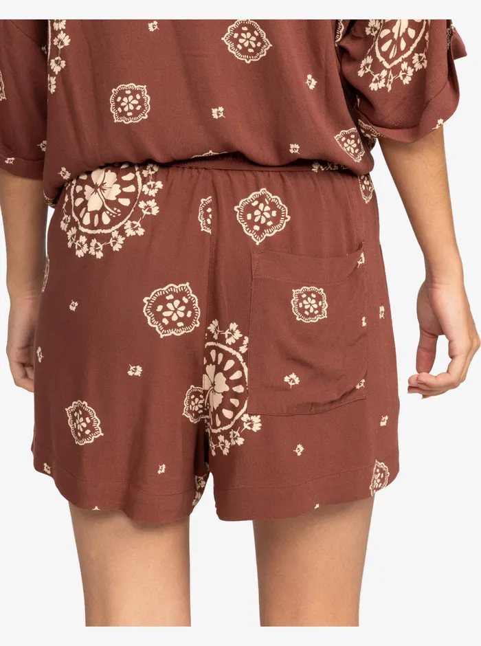 Roxy Shorts Lekeitio Break HighWaisted Printed Shorts Root Beer Bacan Bandana 8211 Womens