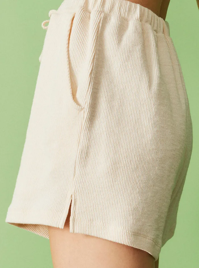 Roxy Shorts Sand Path Elastic Waist Shorts Tapioca 8211 Womens
