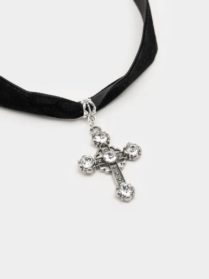 Shop Gothic Cross Pendant Choker Necklace Minga London Accessories