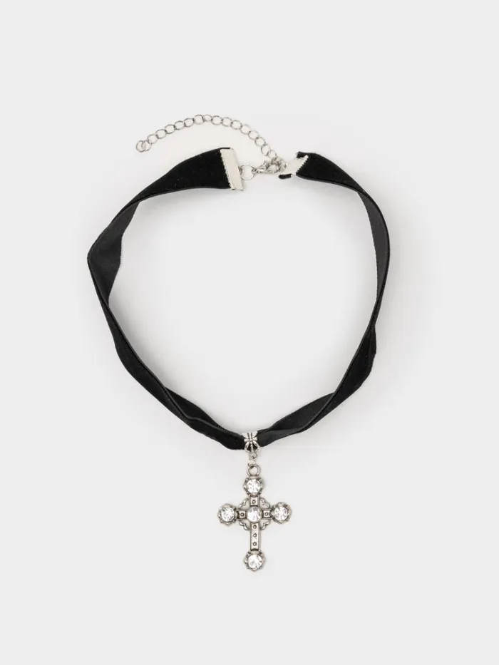 Shop Gothic Cross Pendant Choker Necklace Minga London Accessories