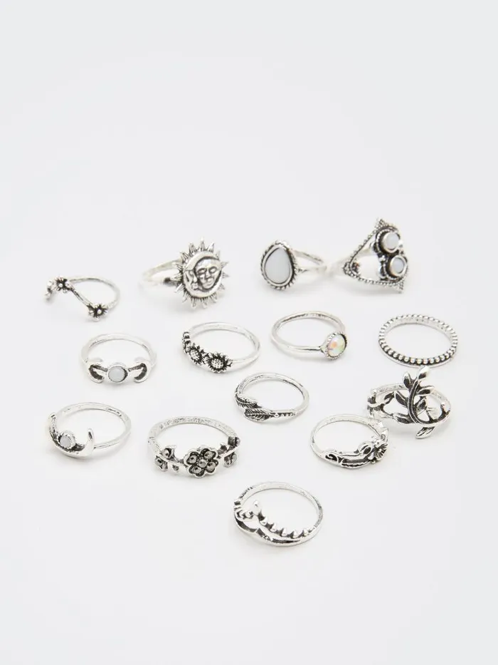 Shop Minga London Accessories Mystic Rings Set
