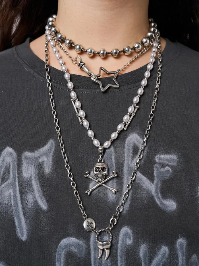 Shop Minga London Accessories Wisdom Tooth Gothic Pendant Necklace