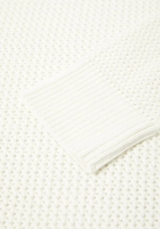 Shop MKI LOOSE GAUGE CREW Off White MKI MIYUKI ZOKU Knitwear Shop MKI LOOSE GAUGE CREW Off White MKI MIYUKI ZOKU Knitwear