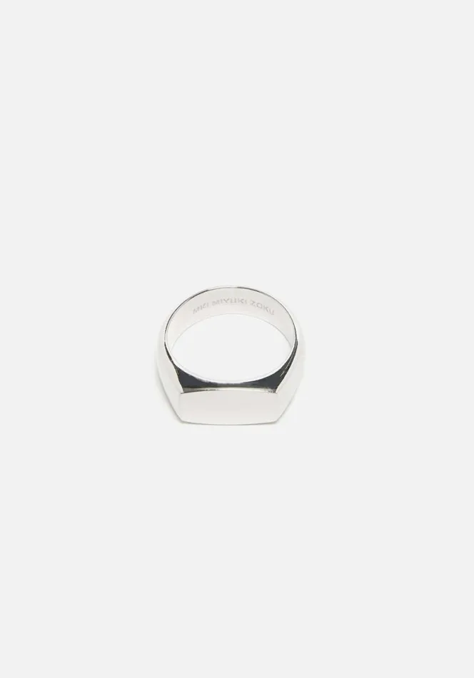 Shop MKI MINI SIGNET RING Polished MKI MIYUKI ZOKU Jewellery