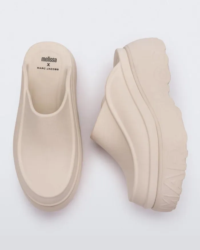 Slides Women Melissa Clog Beige