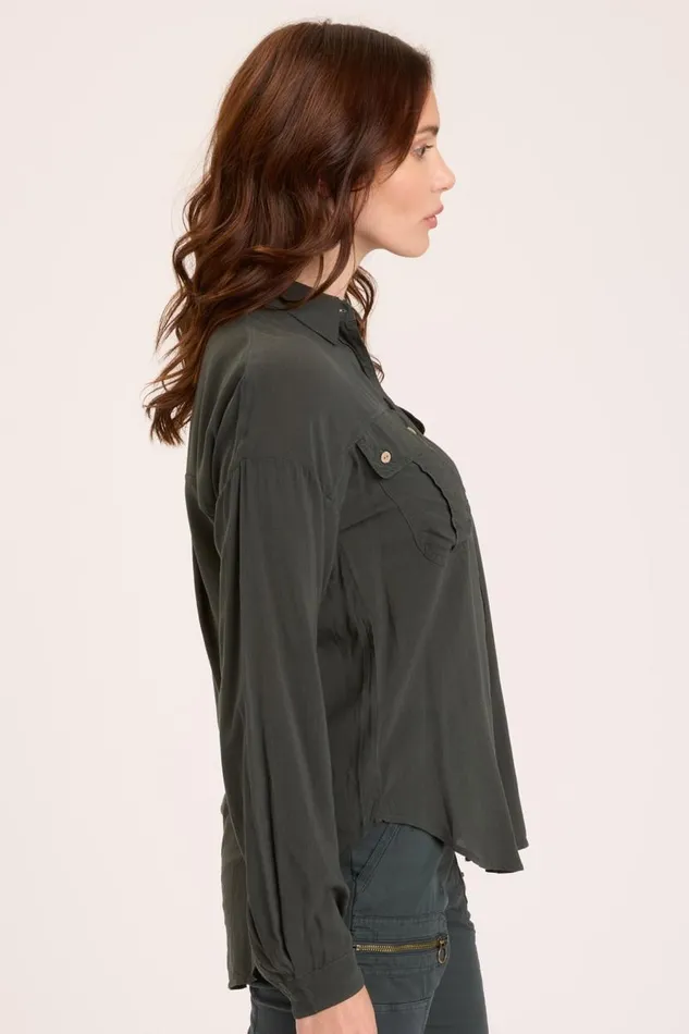 Smithson ButtonUp Hawthorn Leaf Clothing XCVI ShirtsBlouses