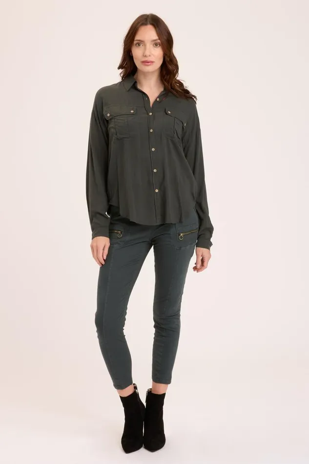 Smithson ButtonUp Hawthorn Leaf Clothing XCVI ShirtsBlouses