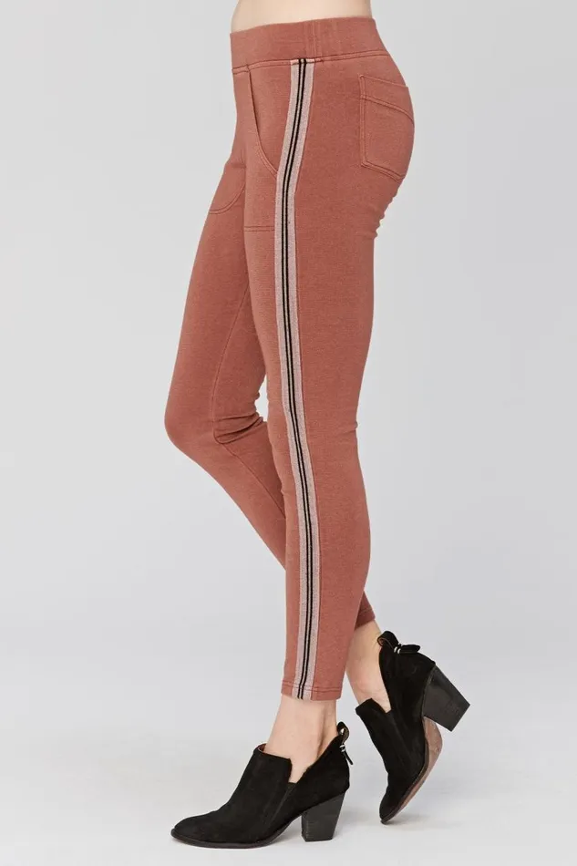 Sportif Legging Nutmeg Pigment Clothing XCVI Leggings