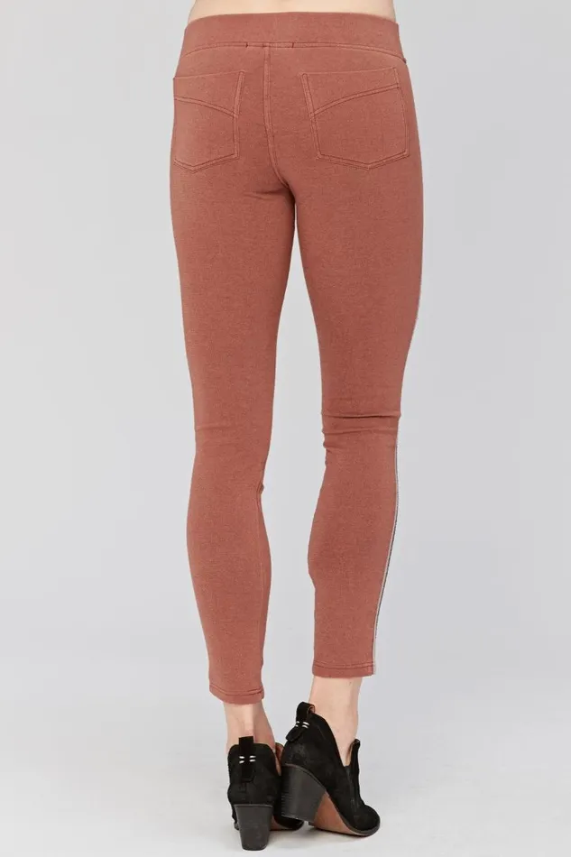 Sportif Legging Nutmeg Pigment Clothing XCVI Leggings