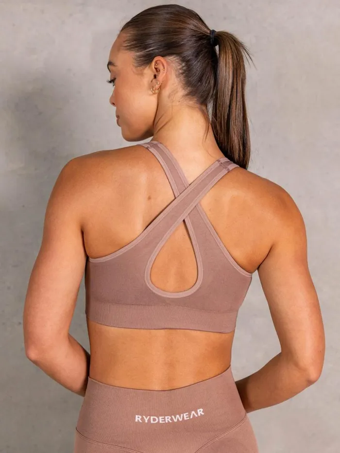 Sports Bras Womens Ryderwear NRG Seamless Scoop Neck Sports Bra Almond