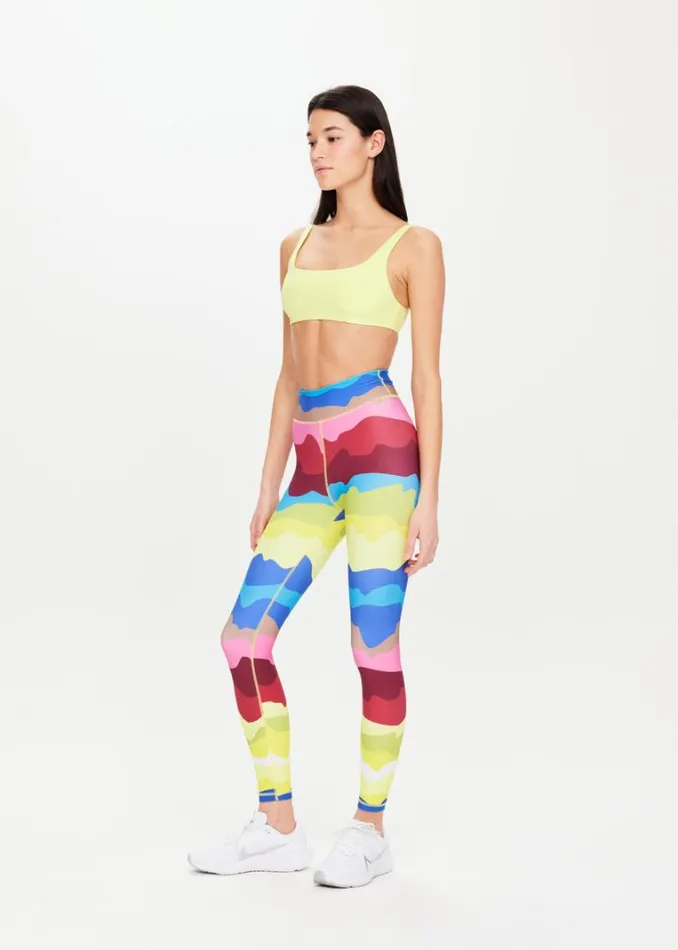 The Upside ASTRO 25IN MIDI PANT Abstract Shop Leggings The Upside ASTRO 25IN MIDI PANT Abstract Shop Leggings