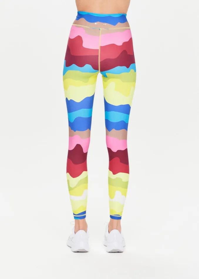 The Upside ASTRO 25IN MIDI PANT Abstract Shop Leggings The Upside ASTRO 25IN MIDI PANT Abstract Shop Leggings