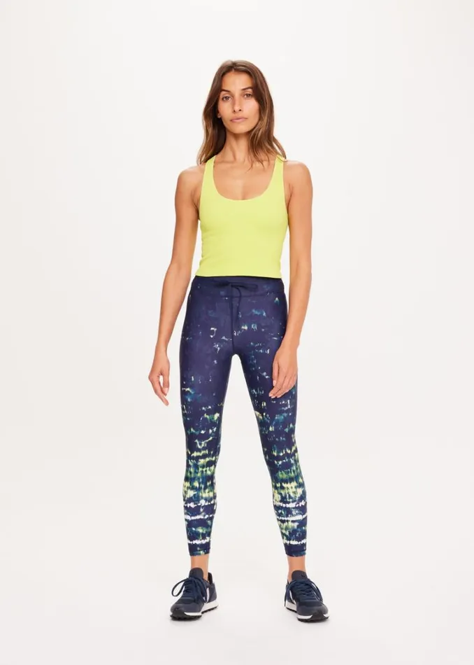 The Upside BALANCE SEAMLESS MOLLY CROP Citrus Shop Sports Bras