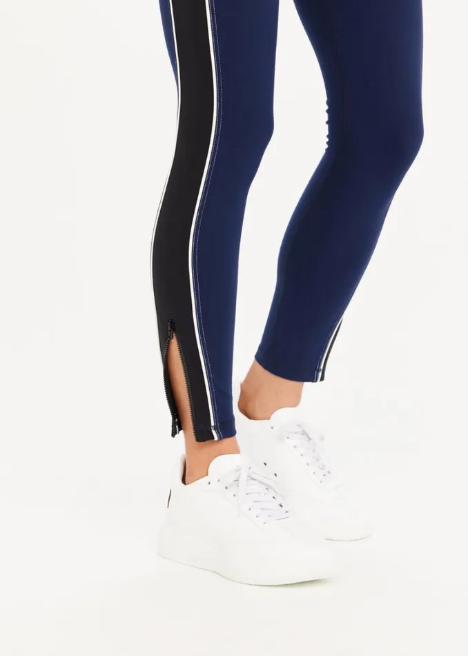 The Upside BANFF 28IN PANT Navy Shop Leggings The Upside BANFF 28IN PANT Navy Shop Leggings