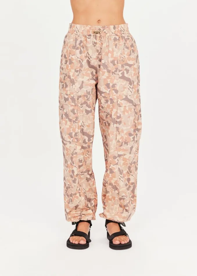 The Upside HENLEY UTILITY CARGO PANT Desert Camo Shop Pants