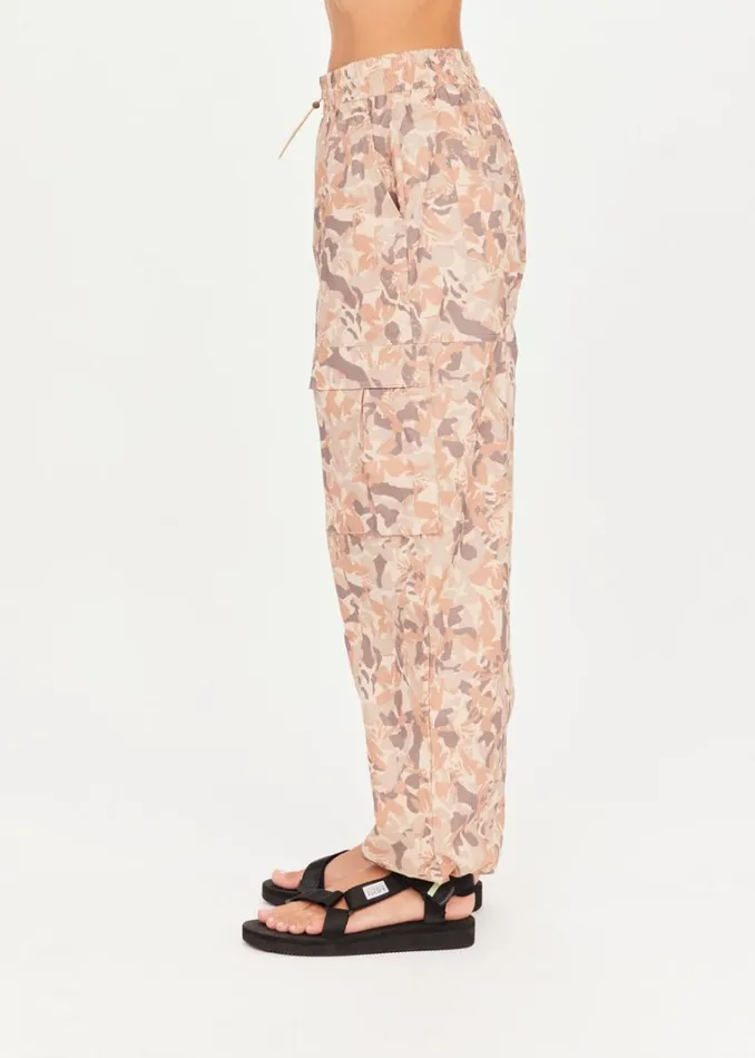 The Upside HENLEY UTILITY CARGO PANT Desert Camo Shop Pants