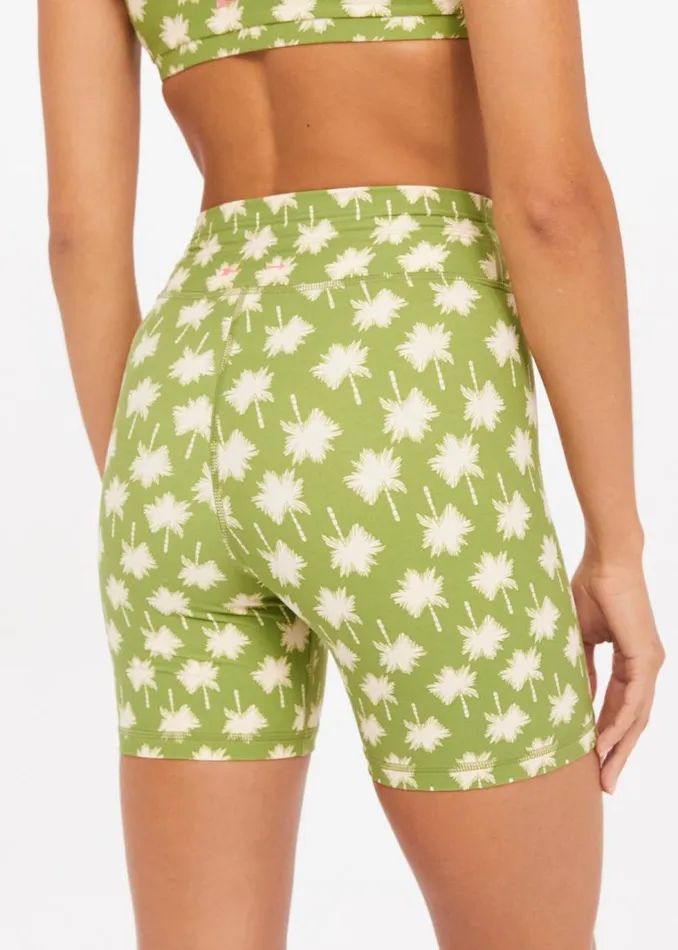 The Upside LOULU SPIN SHORT Kiwi Palm Shop Shorts The Upside LOULU SPIN SHORT Kiwi Palm Shop Shorts