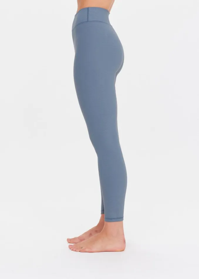 The Upside RIBBED 25IN MIDI PANT Tide Shop Leggings The Upside RIBBED 25IN MIDI PANT Tide Shop Leggings