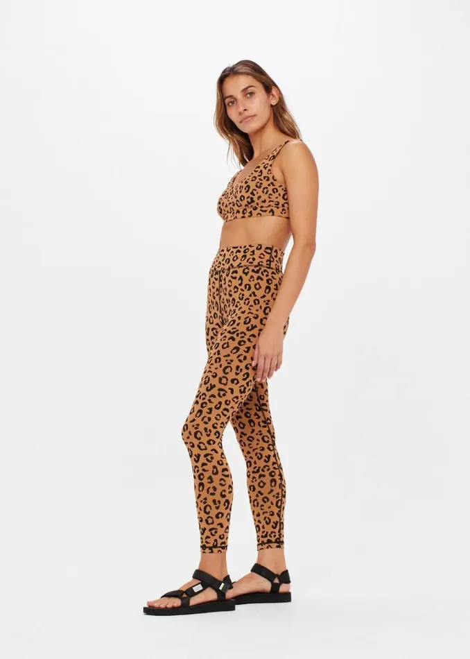 The Upside ZANZI MIDI PANT Leopard Shop Leggings The Upside ZANZI MIDI PANT Leopard Shop Leggings