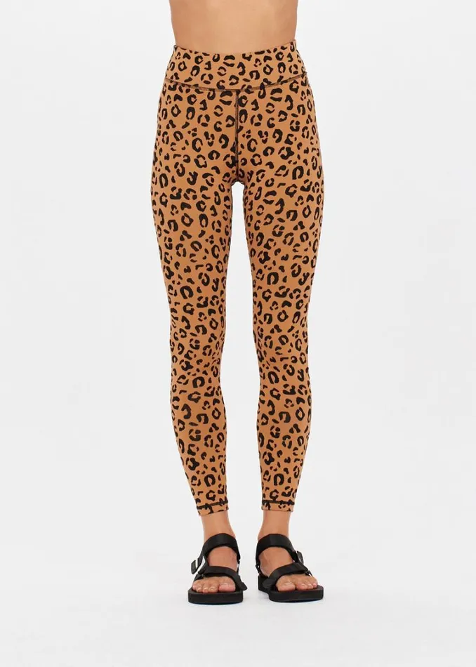 The Upside ZANZI MIDI PANT Leopard Shop Leggings The Upside ZANZI MIDI PANT Leopard Shop Leggings