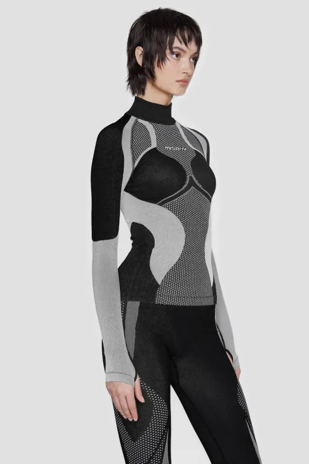Tops Women MISBHV Performa Longsleeve Blackwhite