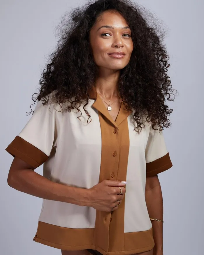 Women Banks Journal Tops Verge SS Woven Shirt Sunburn