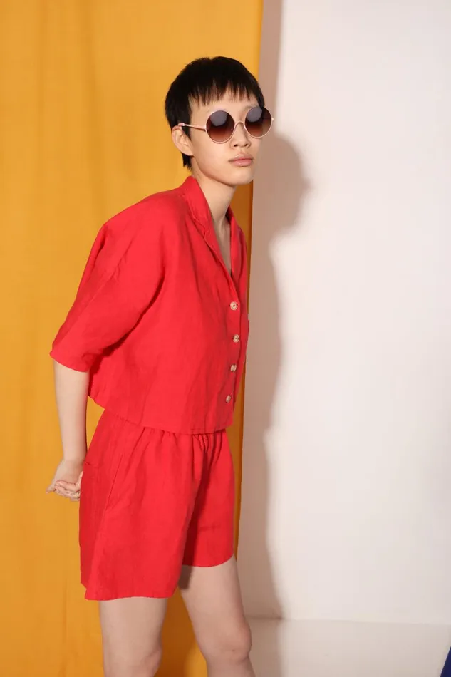 Women Basic Linen Shorts Vermillion LF Markey Shorts
