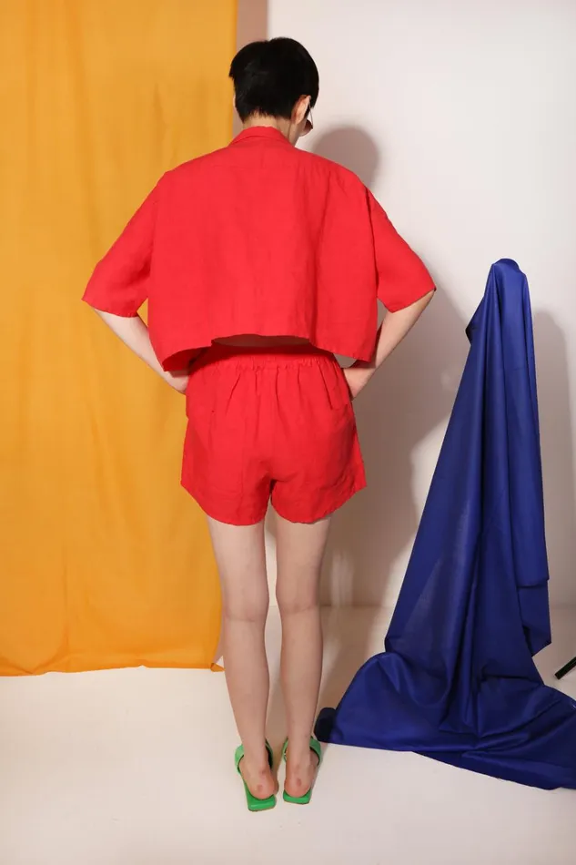 Women Basic Linen Shorts Vermillion LF Markey Shorts