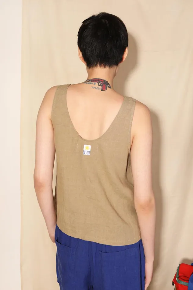 Women Button Front Tank Stone LF Markey Tops