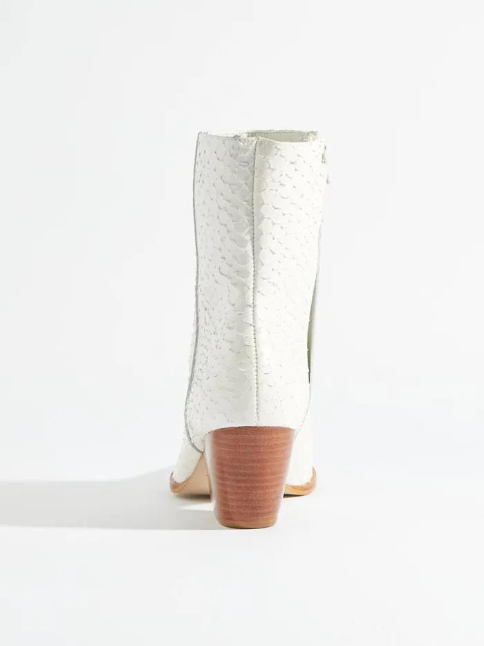 Women Caty Pointed Ankle Booties By Matisse Ivory Altar039d State Boots Booties
