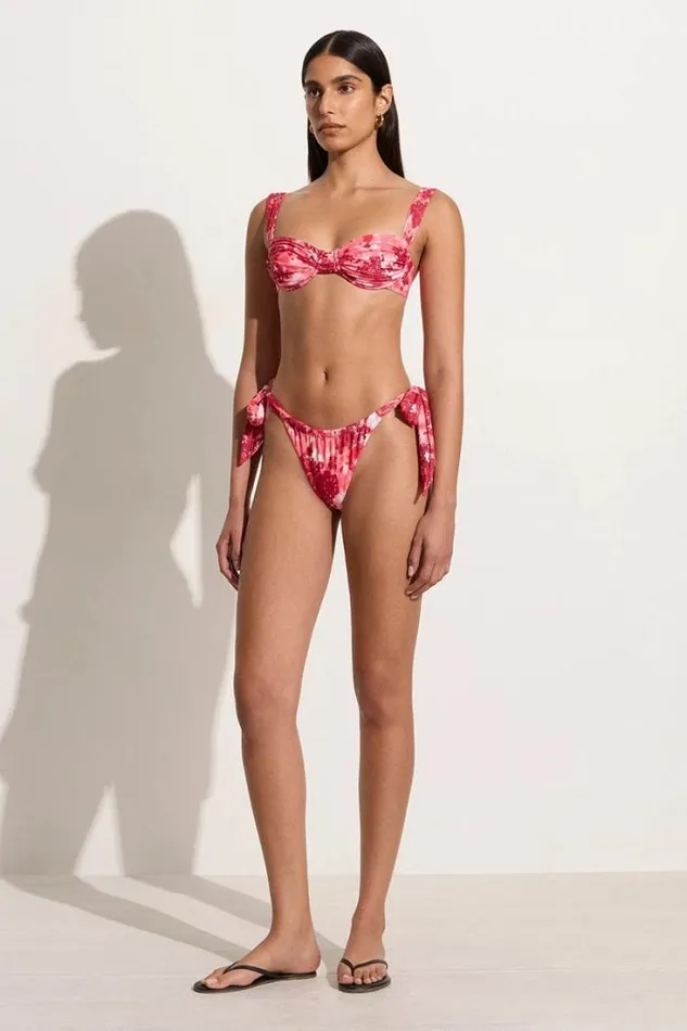 Women Faithfull The Brand Swim Sol Bikini Top Rosella Floral
