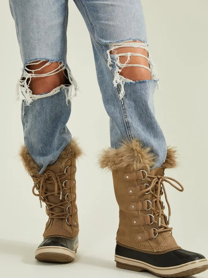 Women Joan Of Arctic Boots By Sorel Khaki Altar039d State Boots Booties