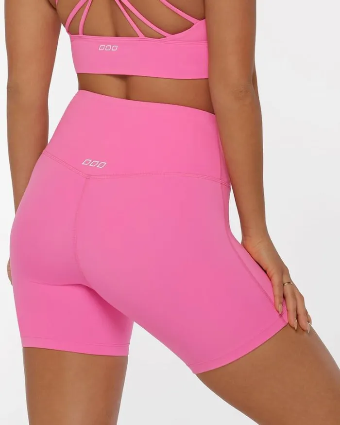Women LORNA JANE Bike Shorts Lotus No Chafe 16cm Bike Short Milkshake