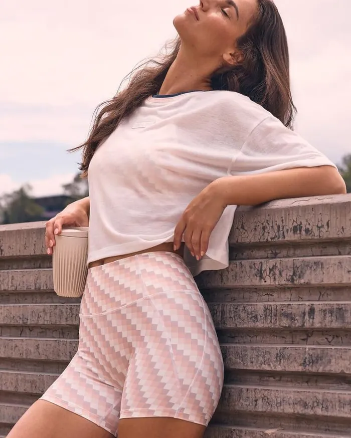 Women LORNA JANE Bike Shorts Sunkissed Gingham 12cm No Ride Bike Shorts Sunkissed Gingham Print