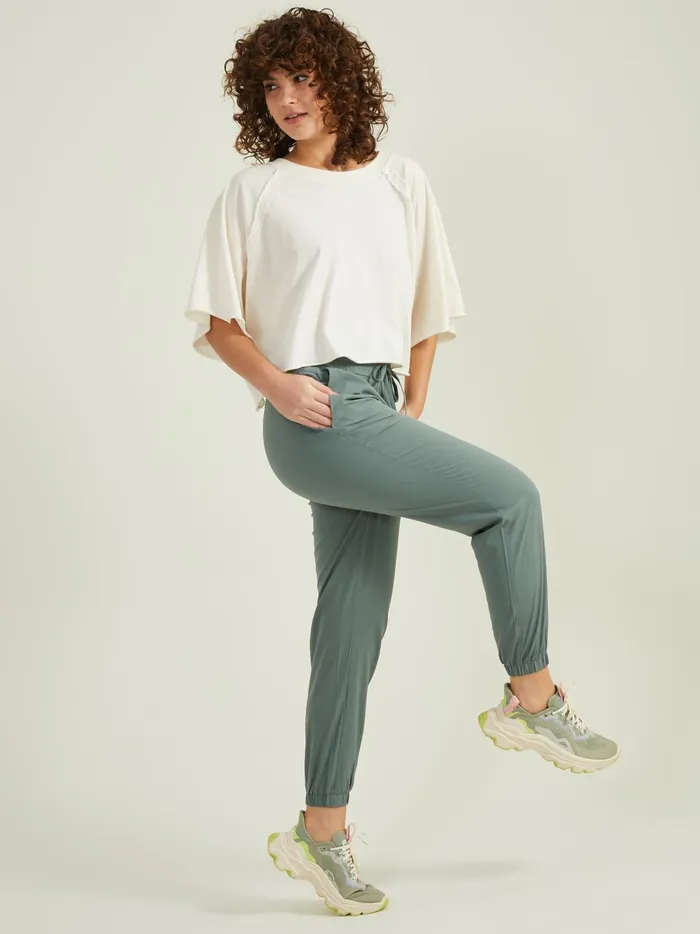Women Move With It Cropped Tee Jetstream Altar039d State Activewear