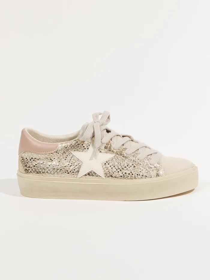 Women Reba Star Patch Platform Sneakers Gold Altar039d State Sneakers